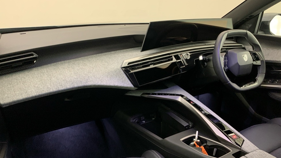 Peugeot 5008 73Kwh Gt Suv 210 Ps  #2