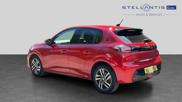 Peugeot 208 1.2 Puretech Allure Premium Hatchback M MD21KSU Red #6