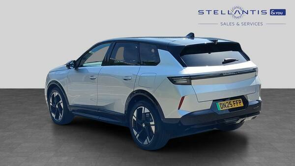 Vauxhall Grandland 73Kwh Ultimate Suv 213 Ps DN25FFP  #6