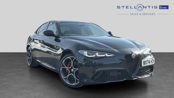 Alfa Romeo Giulia 2.0T Sprint Saloon Euro 6 Ss 2 