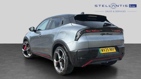 Alfa Romeo Junior 54Kwh Elettrica Veloce Suv 280  #6