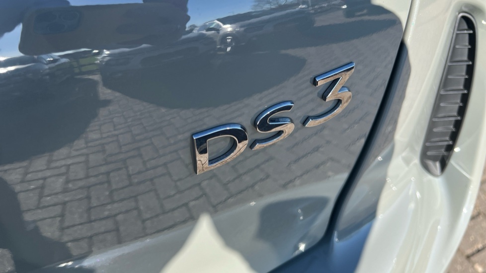 DS DS 3 1.2 Opera Puretech Grey #40