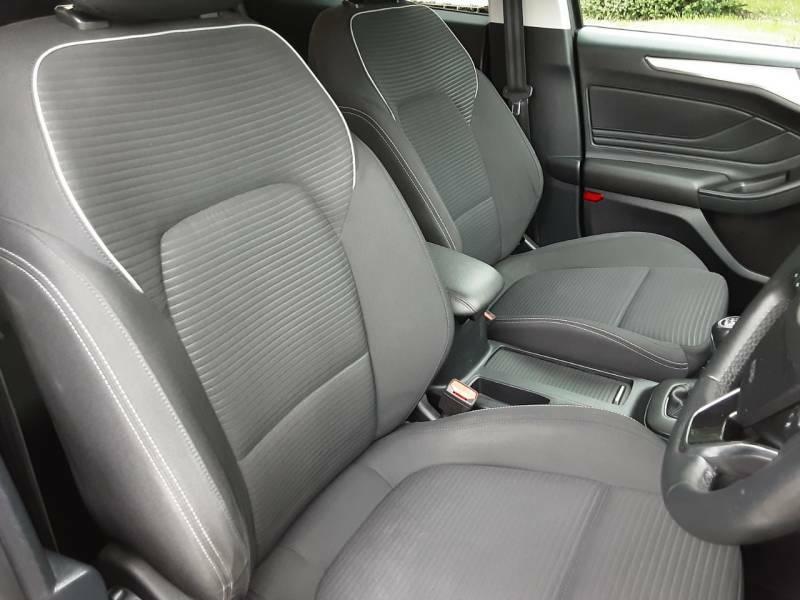 Ford Focus 1.0 Ecoboost 125 Titanium - 2019 69 BJ69BPO Grey #6