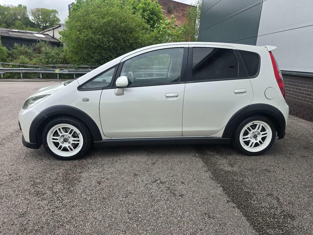 Mitsubishi Colt Ralliart 1.5 Turbo Version R White #4