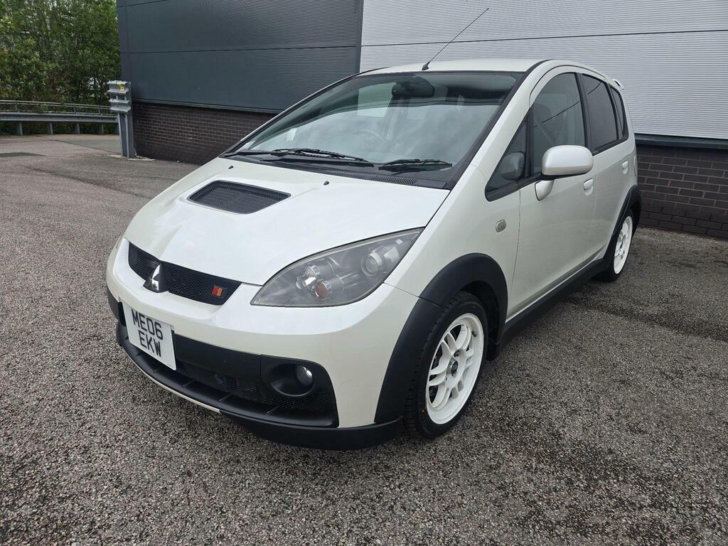 Mitsubishi Colt Ralliart 1.5 Turbo Version R White #3