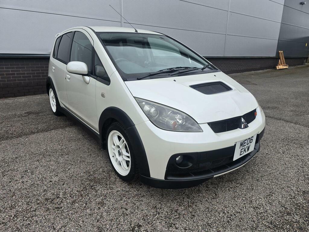 Mitsubishi Colt Ralliart 1.5 Turbo Version R White