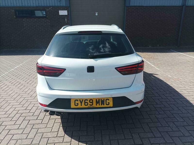 Seat Leon 1.5 Tsi Evo Fr GY69MWG White #4