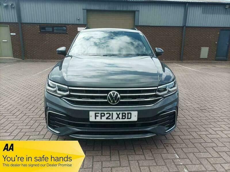 Volkswagen Tiguan 1.5 Tsi R-line Dsg FP21XBD Grey #2