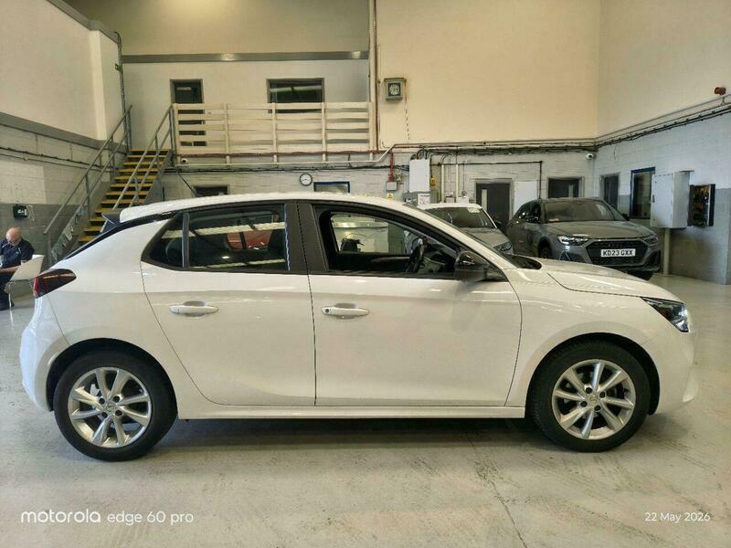 Vauxhall Corsa 1.2 Se Premium Euro DS20YJU White #4