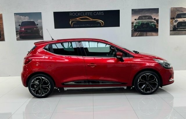 Renault Clio Tce Iconic Hatchback HK19NLT Red #2