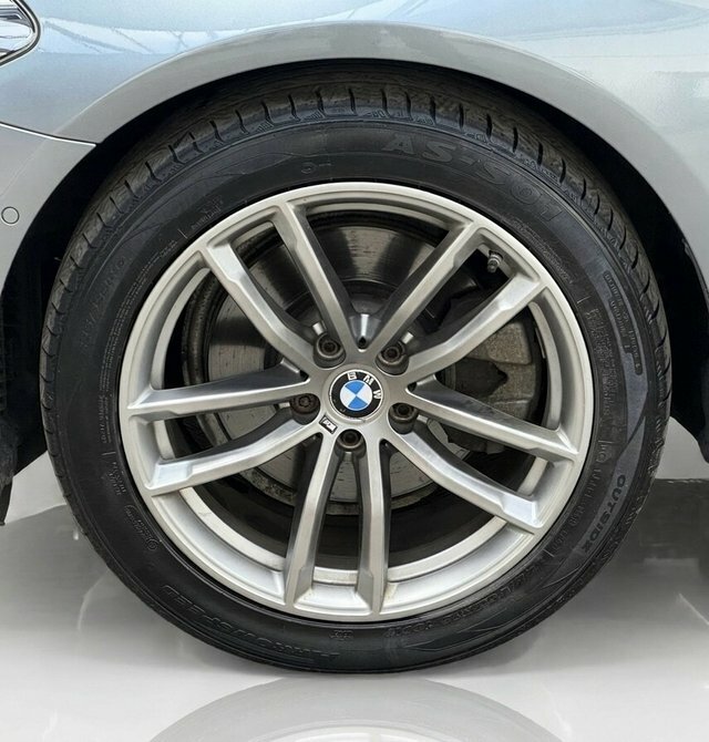 BMW 5 Series 520D M Sport Saloon YE18XUB Blue #6