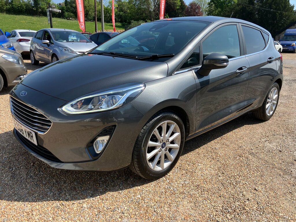 Ford Fiesta 1.0 Titanium. 5Dr. Recent Cambelt Kit. Grey