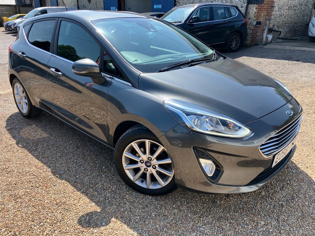 Ford Fiesta 1.0 Titanium. 5Dr. Recent Cambelt Kit. EO68YMR Grey #2