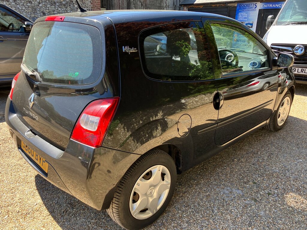 Renault Twingo 1.2 I-music. Low Road Tax. Cambelt. Bargain Trade SB60BVP Black #4