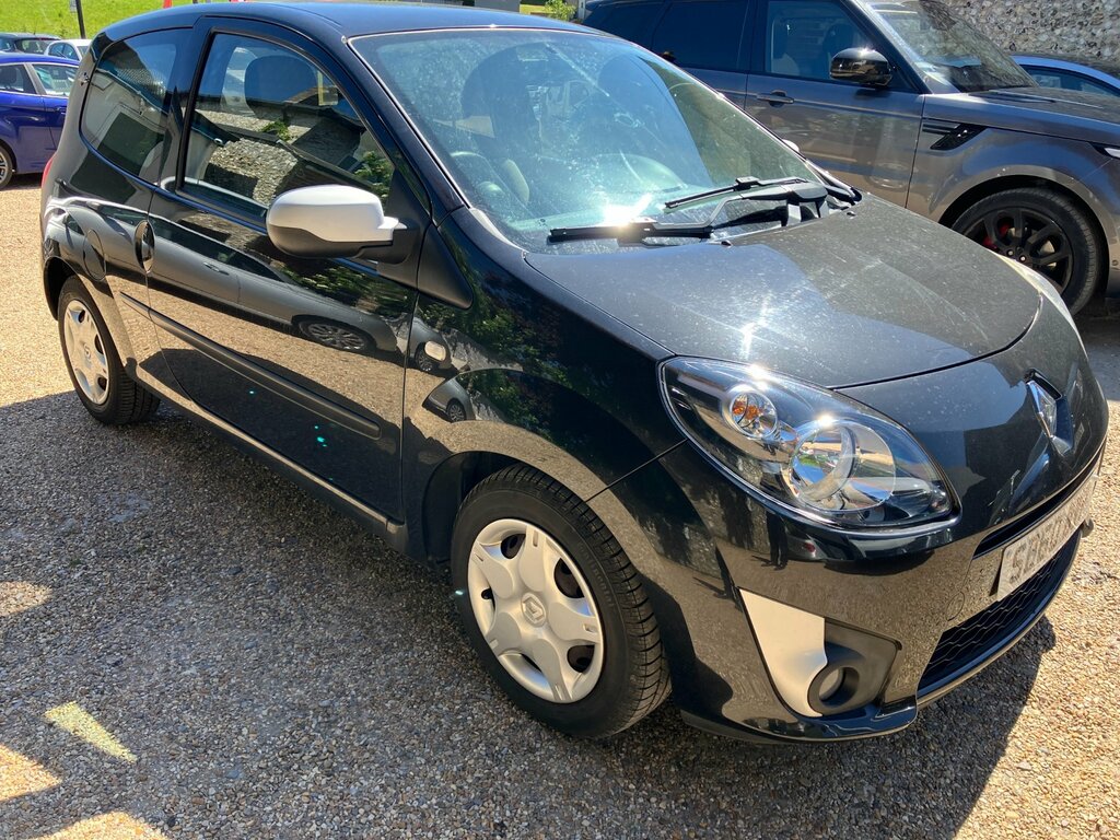Renault Twingo 1.2 I-music. Low Road Tax. Cambelt. Bargain Trade Black