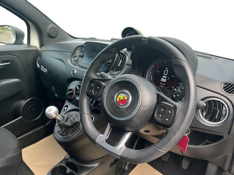 Abarth 595 1.4 T-jet 165 Turismo Xenon Headlights Red #10