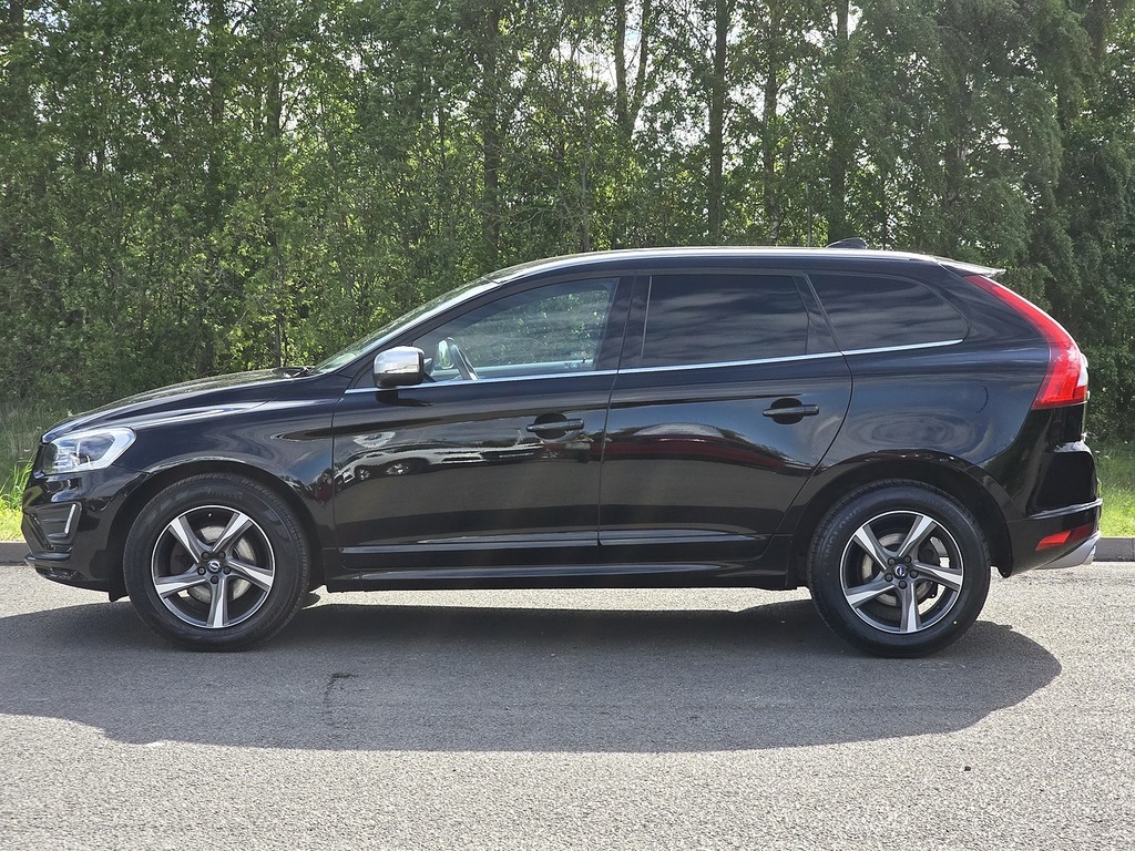 Volvo XC60 D5 R-design Lux Nav KS65KCG Black #6