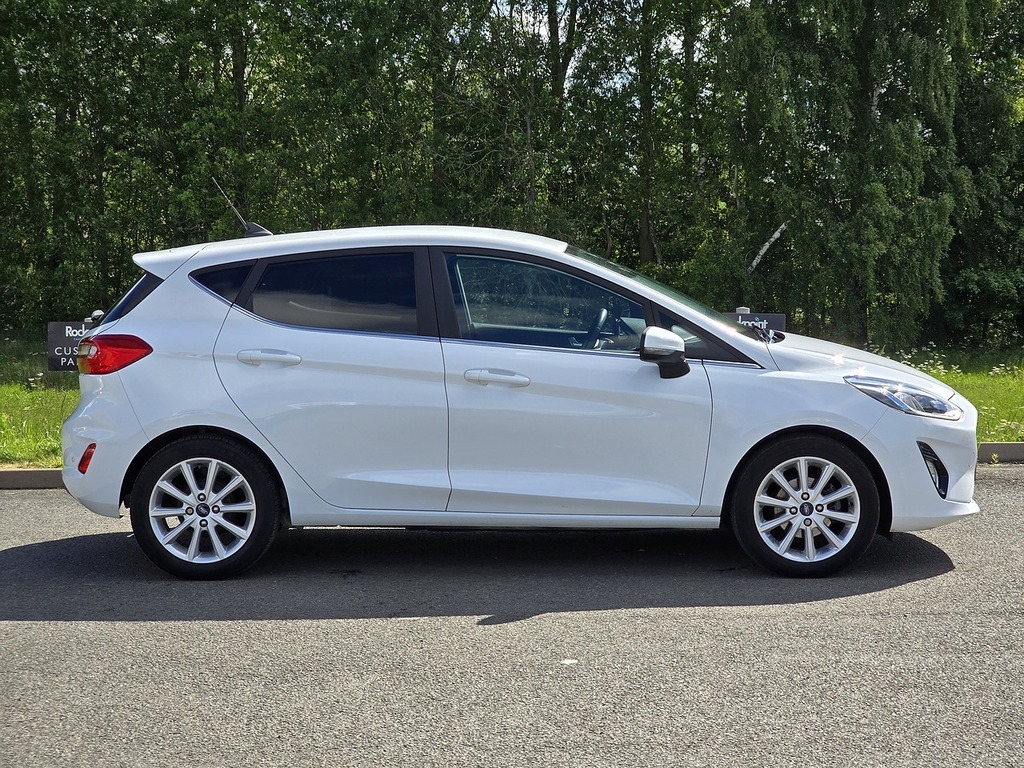 Ford Fiesta T Ecoboost Titanium GJ69OYK White #5