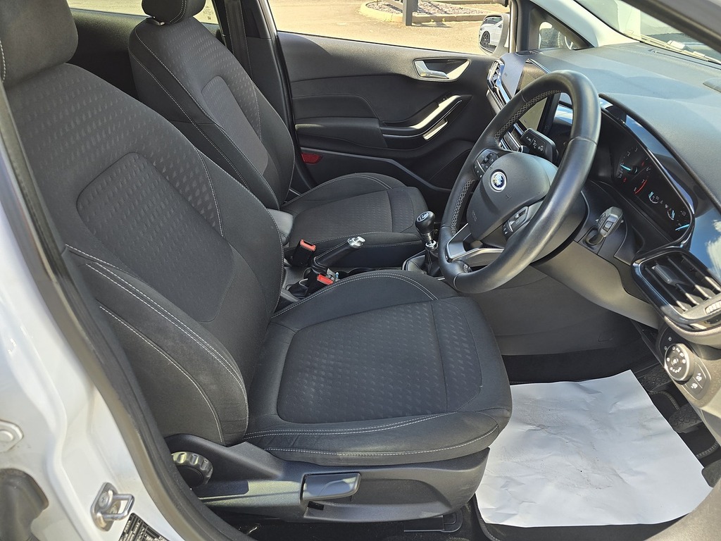 Ford Fiesta T Ecoboost Titanium GJ69OYK White #3