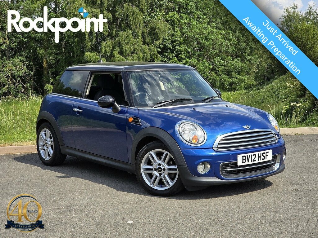 Mini Hatch Cooper Blue