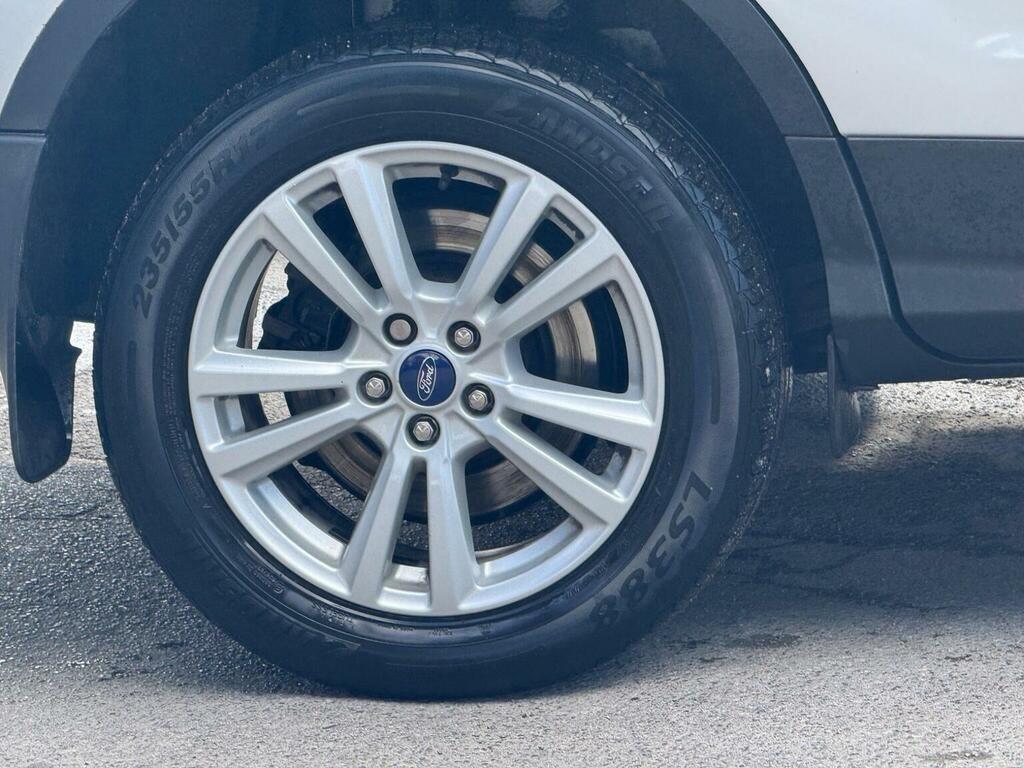 Ford Kuga 2.0 Tdci Ecoblue Zetec Powershift Awd Euro 6 Ss EA68CHG Silver #4
