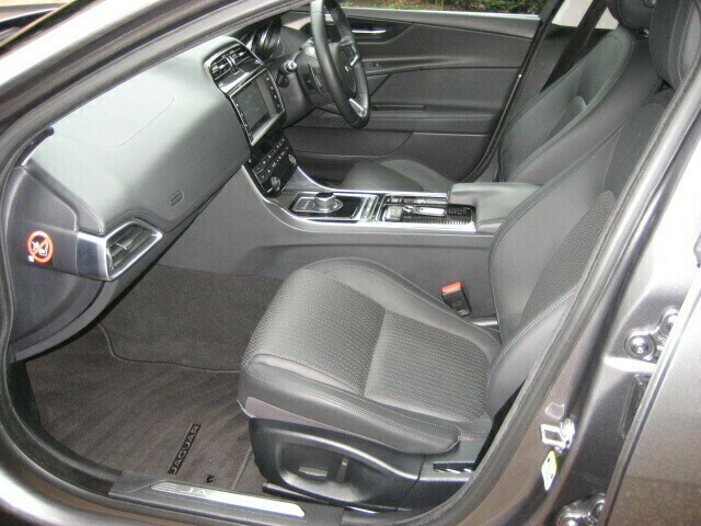 Jaguar XE 2.0 D Portfolio 180Bhp Grey #2