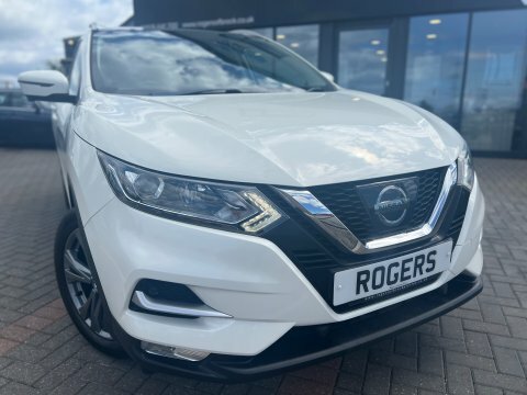 Nissan Qashqai 1.2 N-connecta Dig-t  White #5