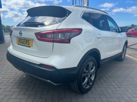 Nissan Qashqai 1.2 N-connecta Dig-t  White #6