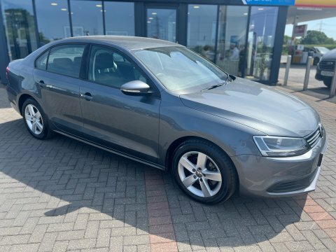 Volkswagen Jetta Se Tdi Bluemotion Grey #3