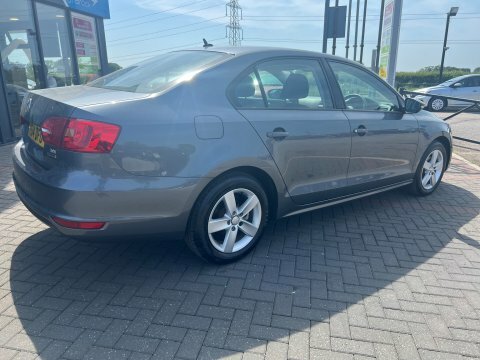 Volkswagen Jetta Se Tdi Bluemotion Grey #5