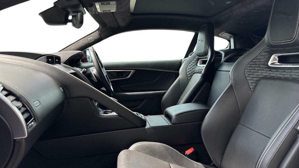 Jaguar F-Type P300 R-dynamic Black Swb KU22YYT Red #3