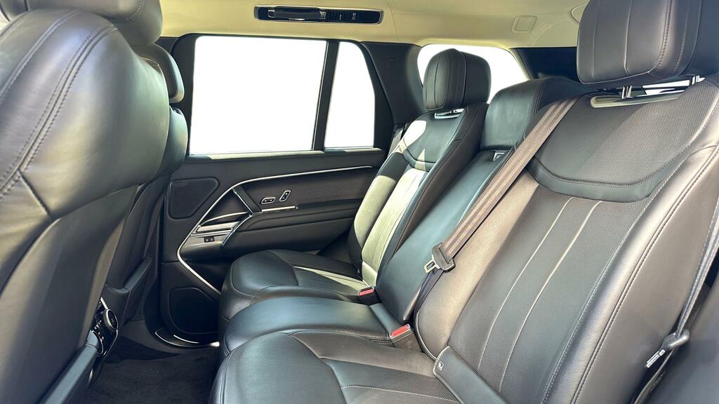 Land Rover Range Rover P400 Swb MW73ZZG Black #4