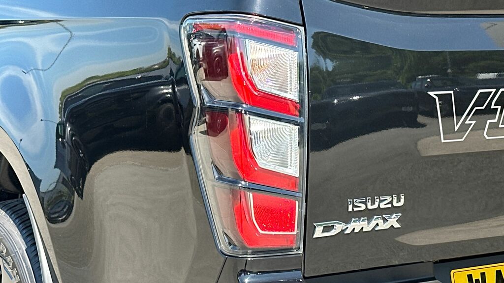 Isuzu D-Max 1.9 Td V-cross 4Wd Euro 6 Ss Blue #19