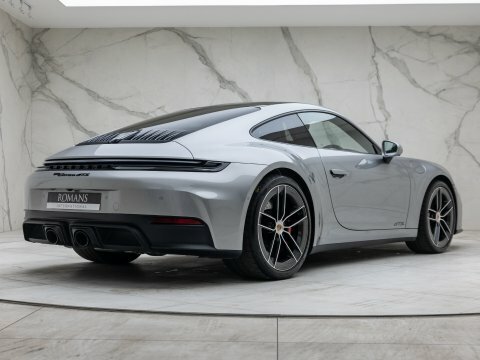 Porsche 911 Carrera Gts 992.2  #6