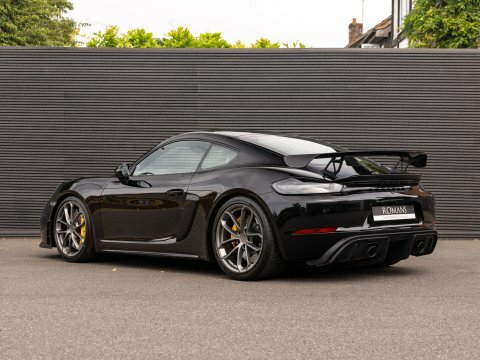 Porsche Cayman Gt4 718  #4