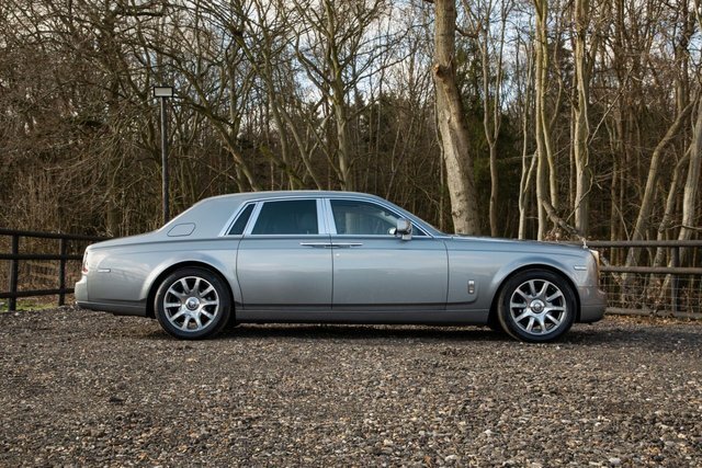 Rolls-Royce Phantom Phantom V12 Swb  #24