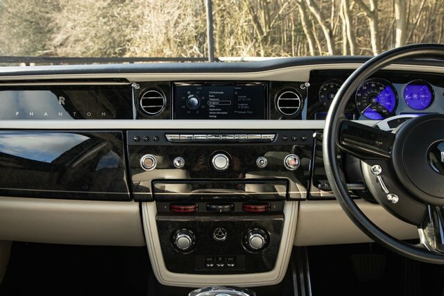 Rolls-Royce Phantom Phantom V12 Swb  #77