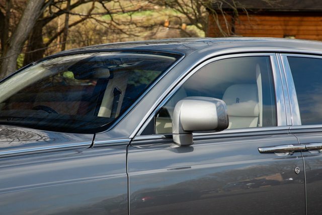 Rolls-Royce Phantom Automatic Silver #5