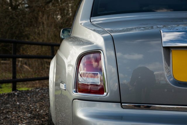 Rolls-Royce Phantom Phantom V12 Swb  #12