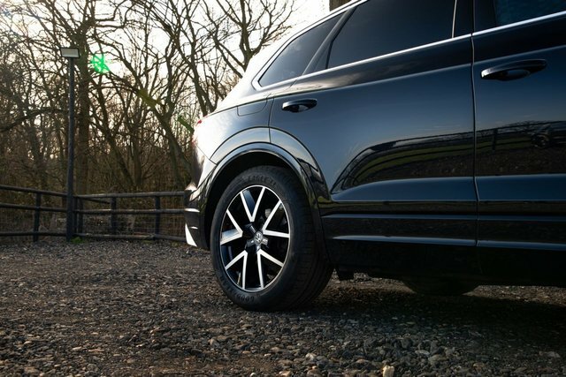Volkswagen Touareg Automatic KP68KRG Blue #5