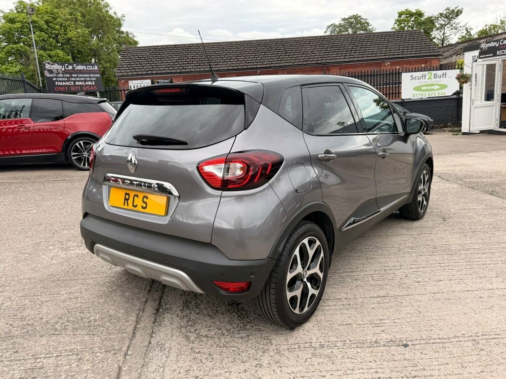 Renault Captur Suv SJ68WYY Grey #2
