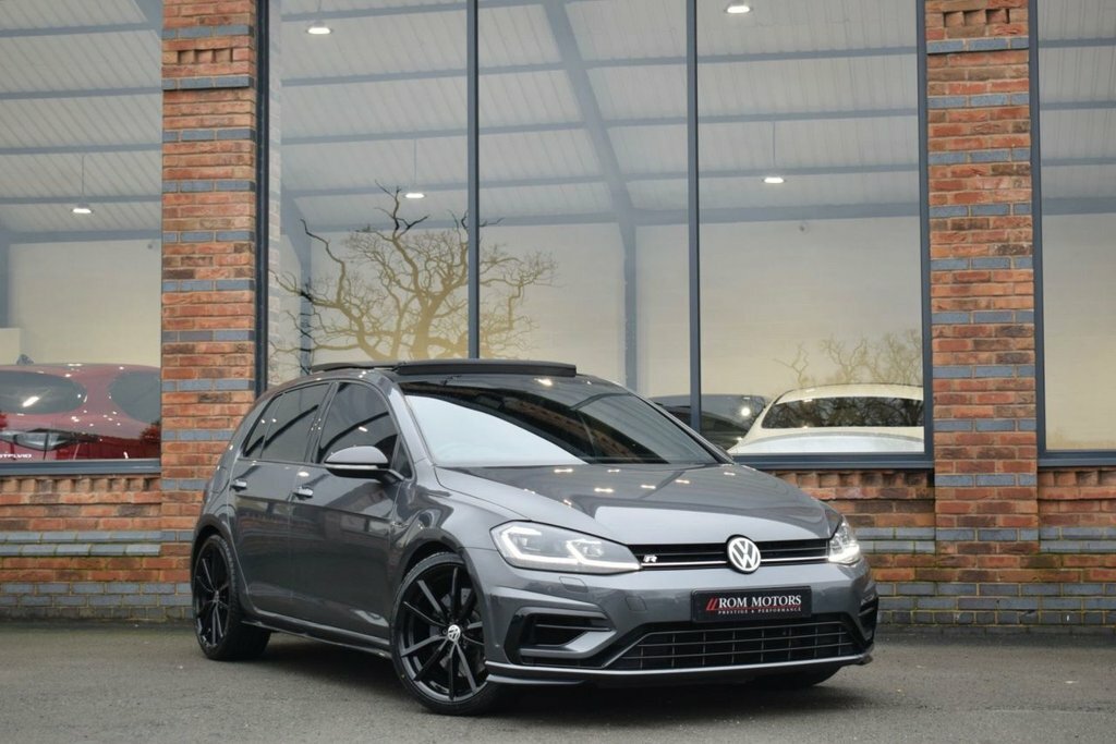 Volkswagen Golf 2L R LF67DVA Grey #4