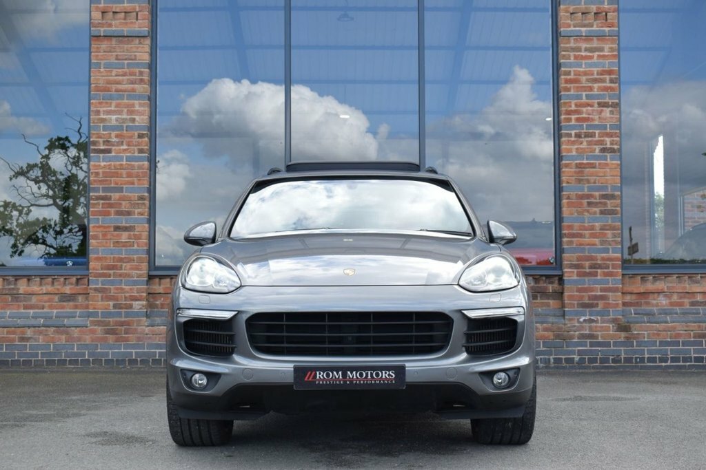 Porsche Cayenne 4.2L S Grey #4