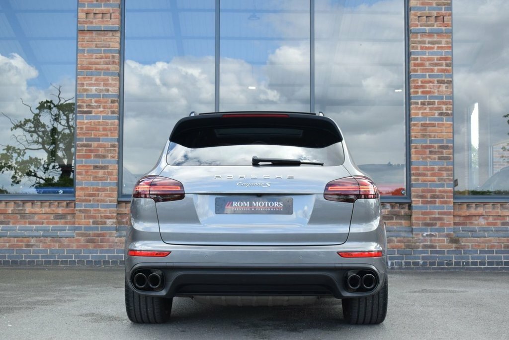 Porsche Cayenne 4.2L S Grey #6