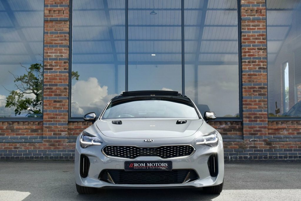 Kia Stinger 3.3L Gt S Grey #4
