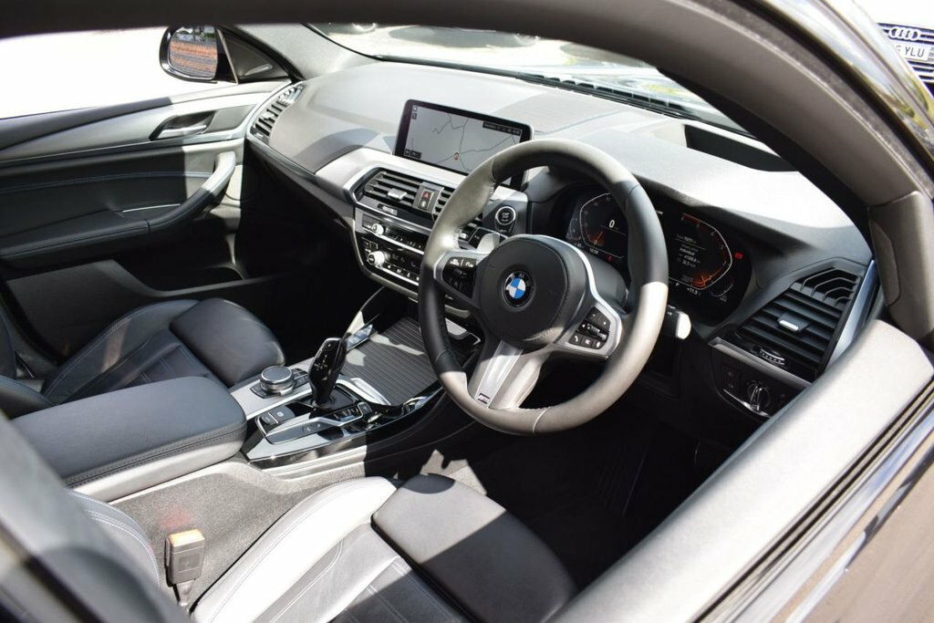BMW X4 3L M Sport FA69BXN Black #3