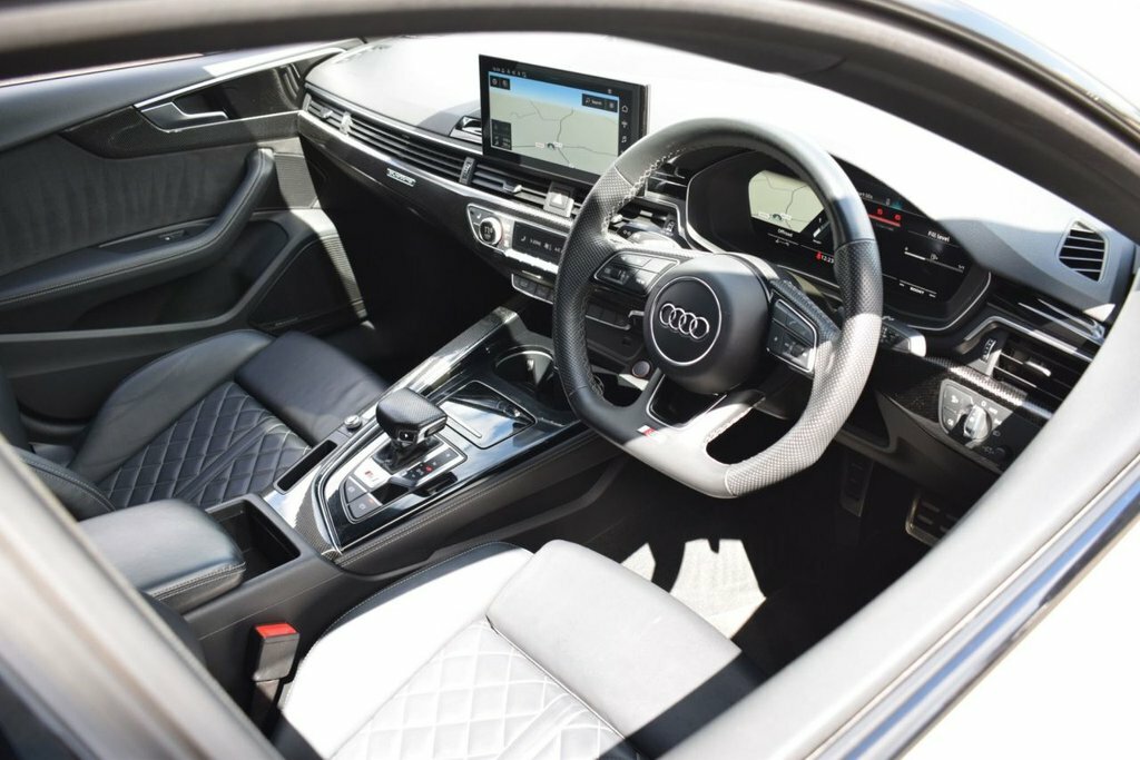 Audi S5 3L Black Edition VN71OXU Grey #3