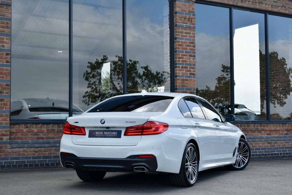 BMW 5 Series 3L M Sport WLB899 White #2