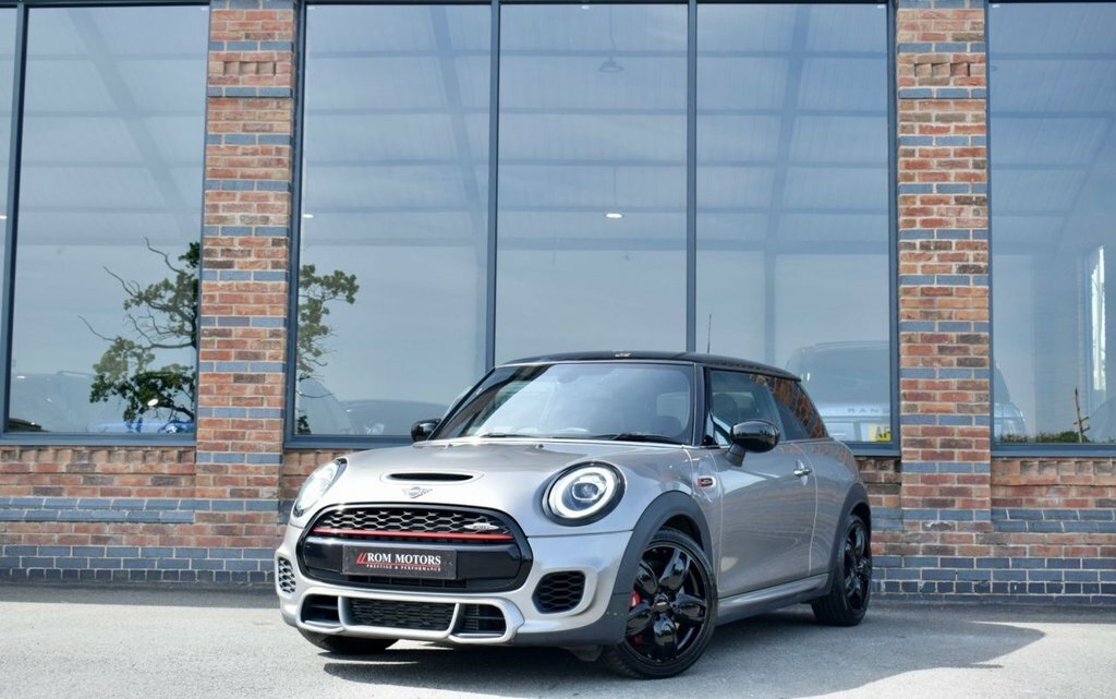 Mini Hatch 2L John Cooper Works Silver