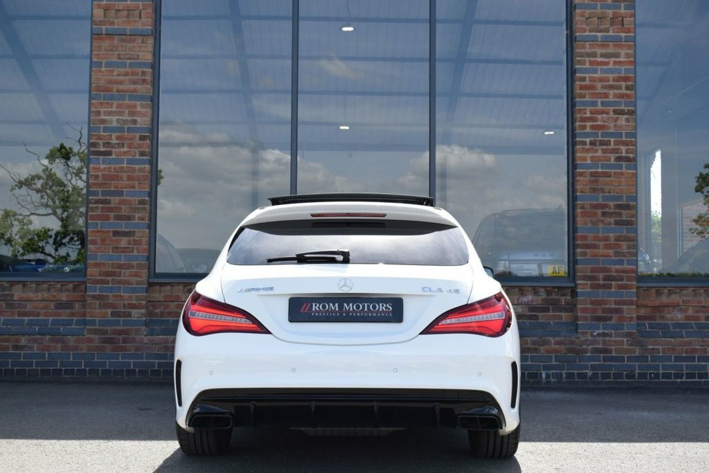 Mercedes-Benz CLA Class 2L Amg White #6